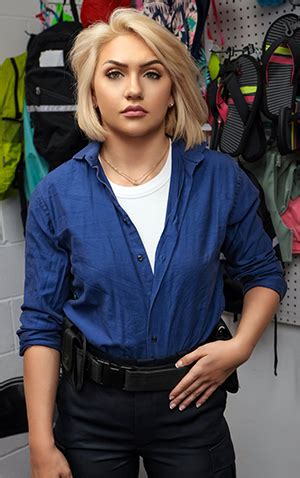 Shoplyfter: Athena Fleurs .